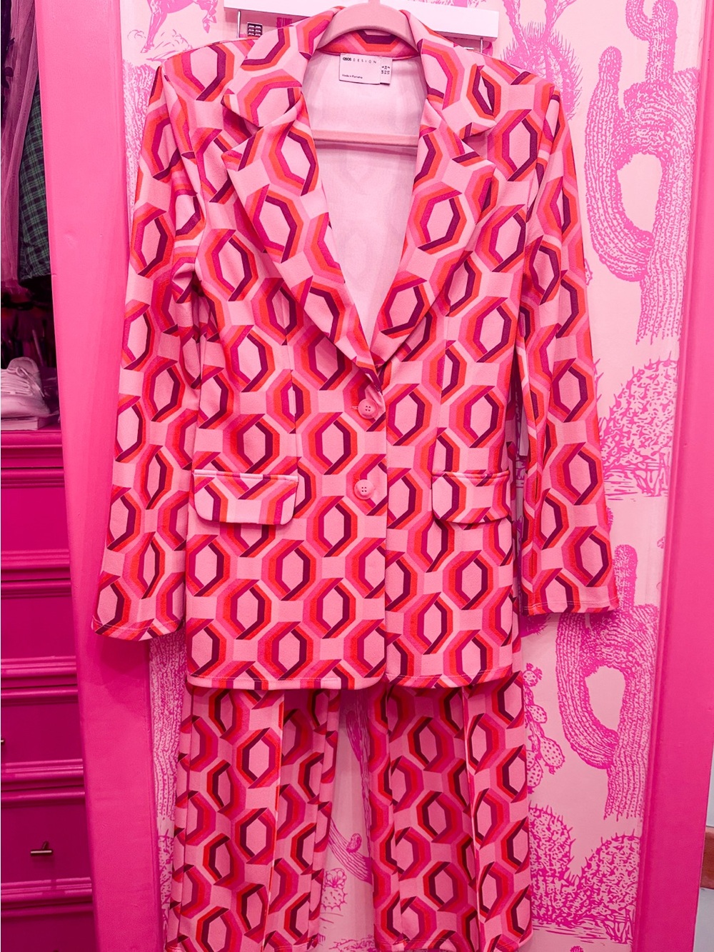 ASOS Pink & Red Geometric Suit - Blazer & Pants (blazer size 2, pants size 4)